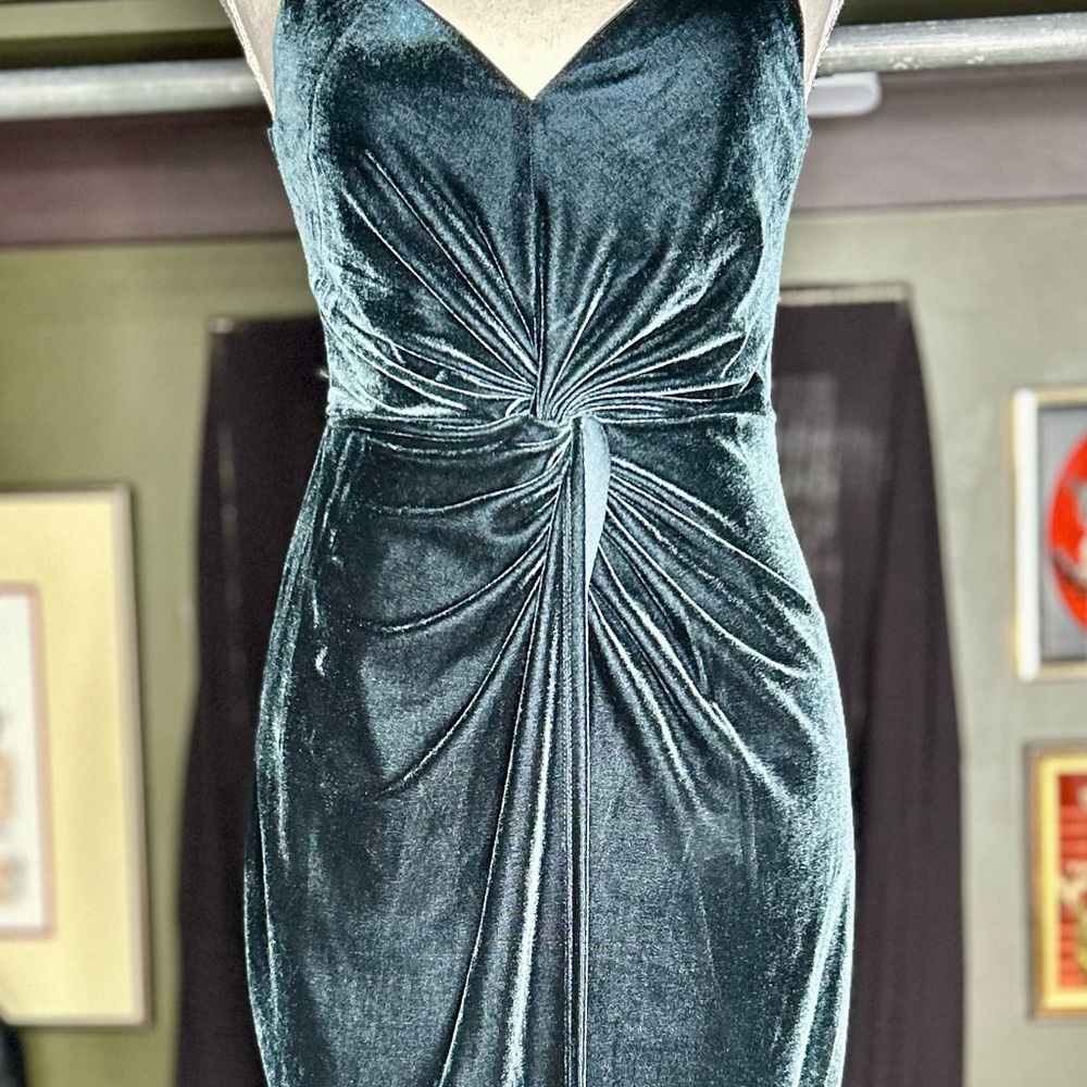 Elegant Velvet Evening Dress
